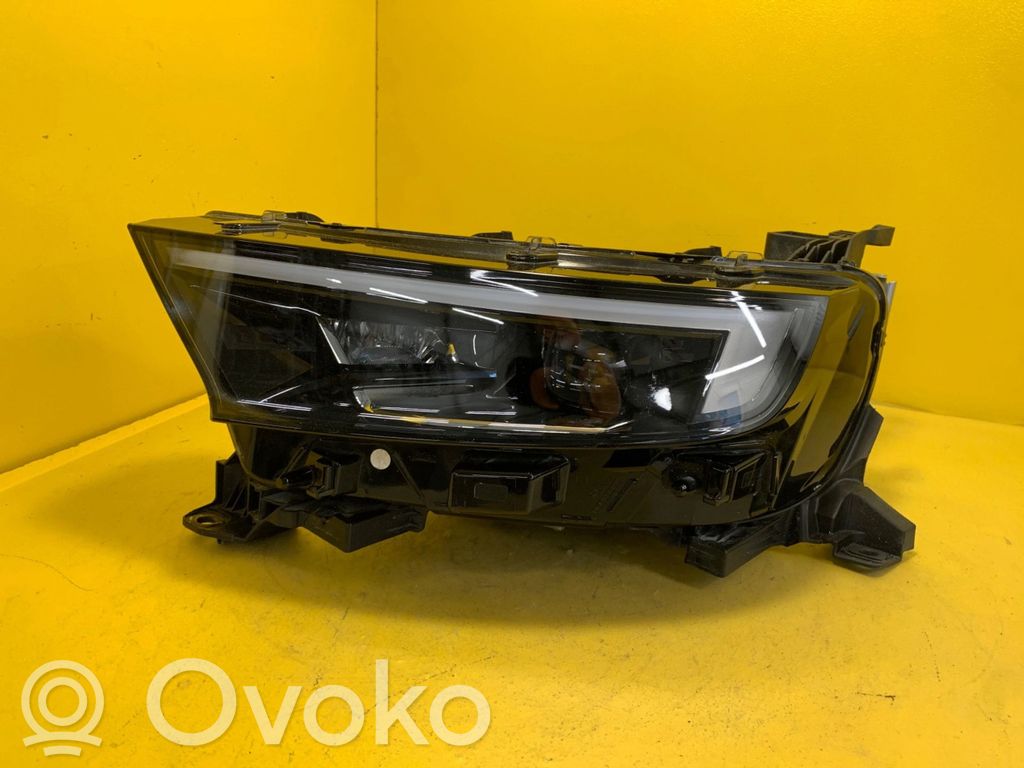 Opel Mokka B Priekinis žibintas 
