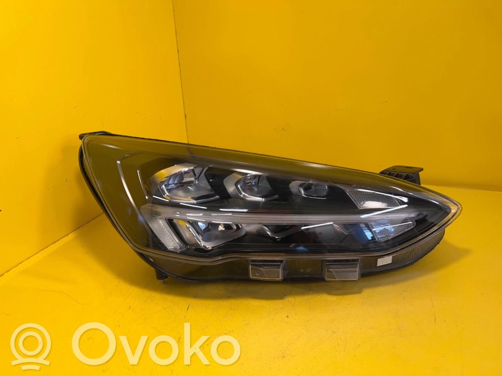 Ford Focus Передняя фара 