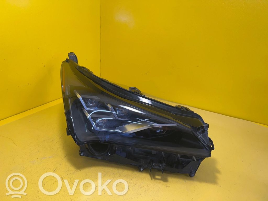 Lexus NX Lampa przednia 