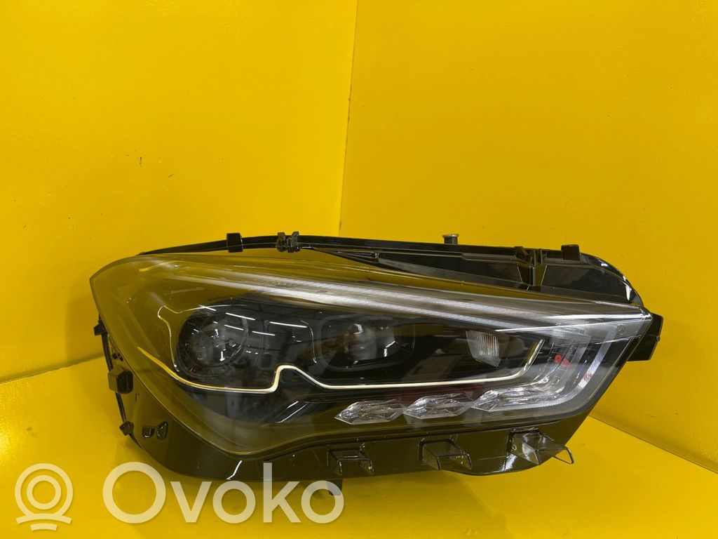 Mercedes-Benz CLA C118 X118 Передняя фара 
