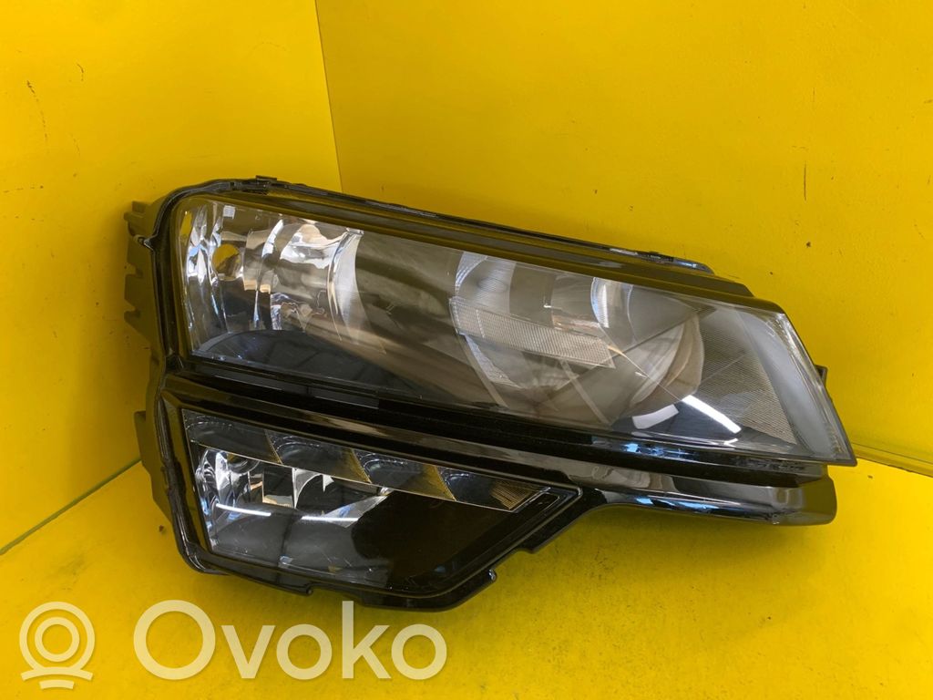 Skoda Karoq Priekšējais lukturis 