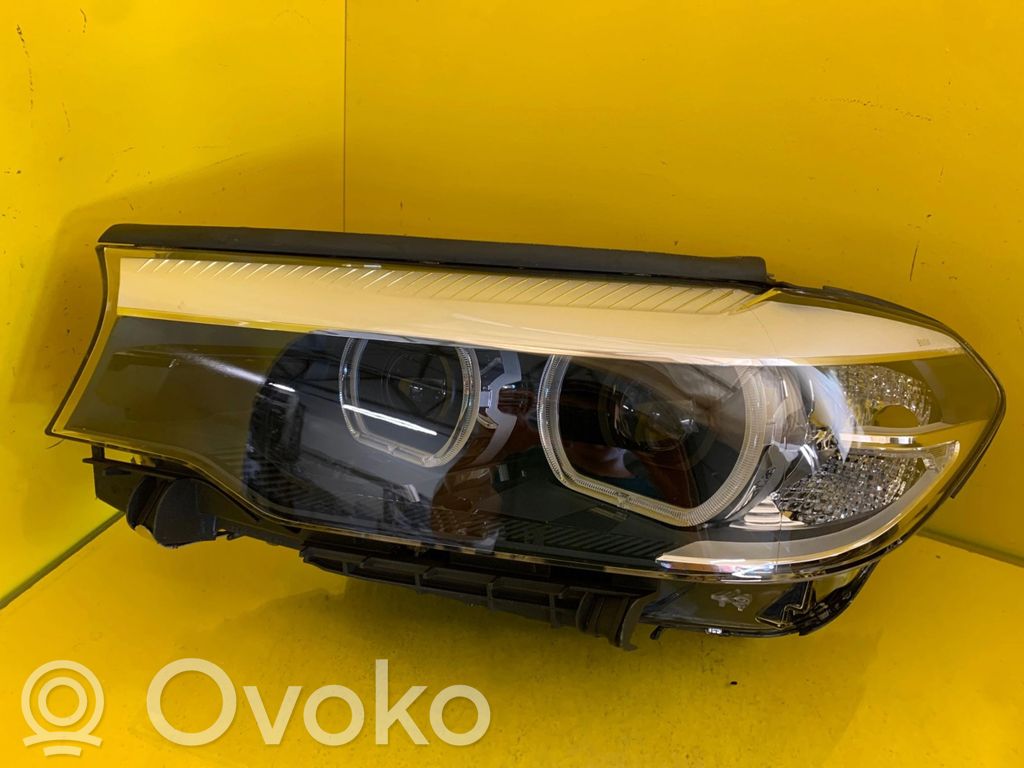 BMW 5 G30 G31 G38 Scheinwerfer 