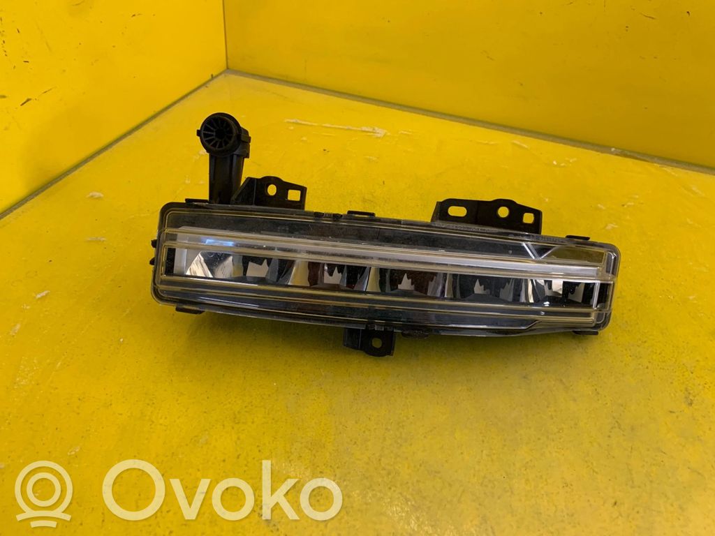 Land Rover Range Rover L460 Type LK Lampa przednia 