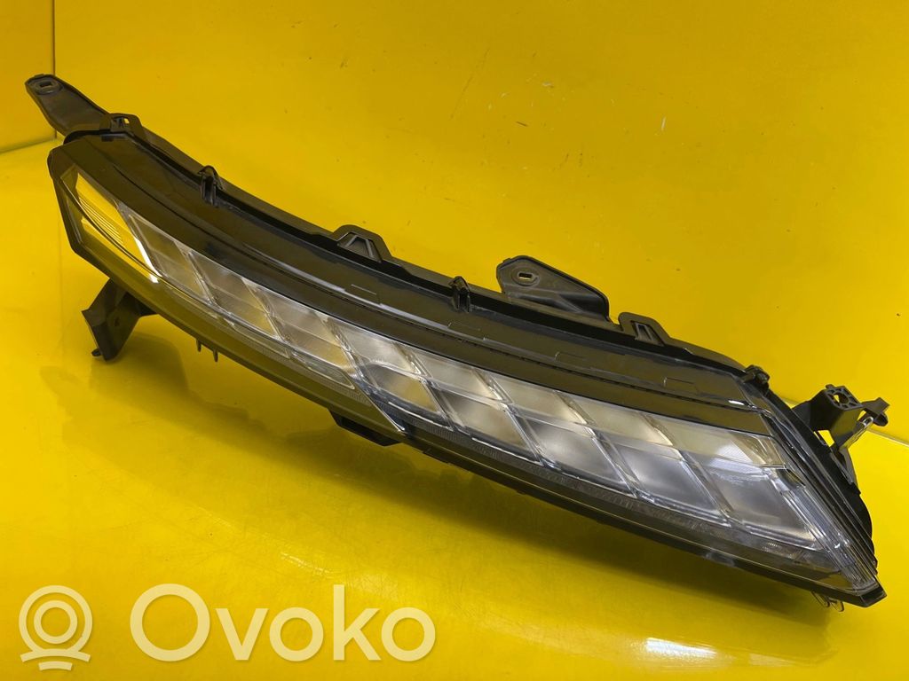 Mitsubishi Eclipse Cross Headlight/headlamp 