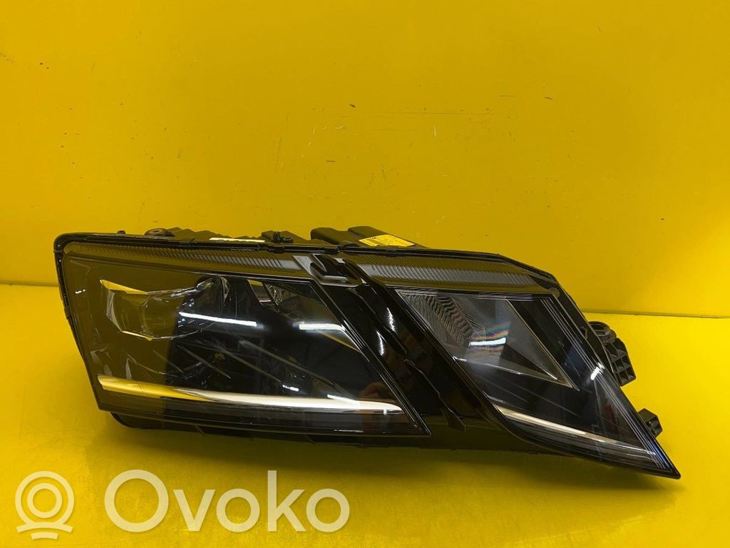 Lampa przednia   5E1941016D,5E1941016D,26913,5E1941016D