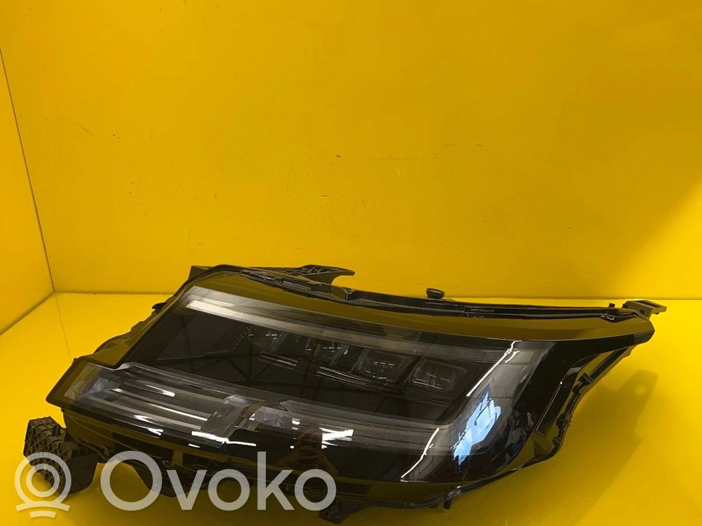 Land Rover Range Rover L460 Type LK Lampa przednia 