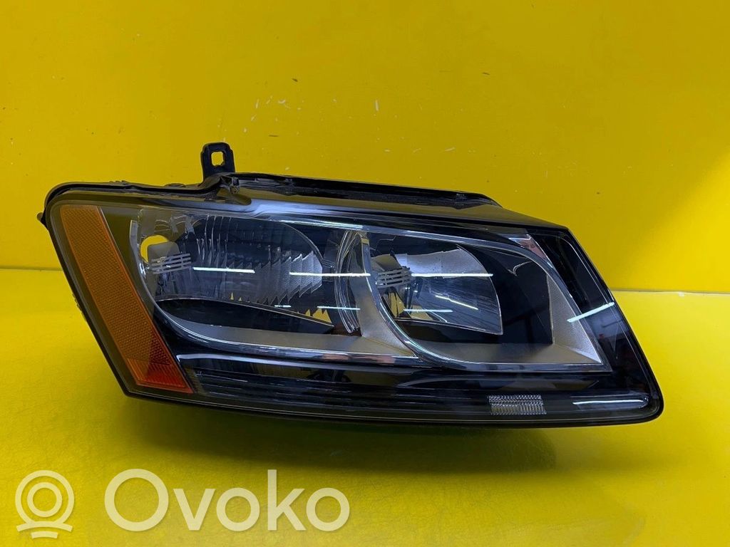 Audi Q5 SQ5 8R Lampa przednia 