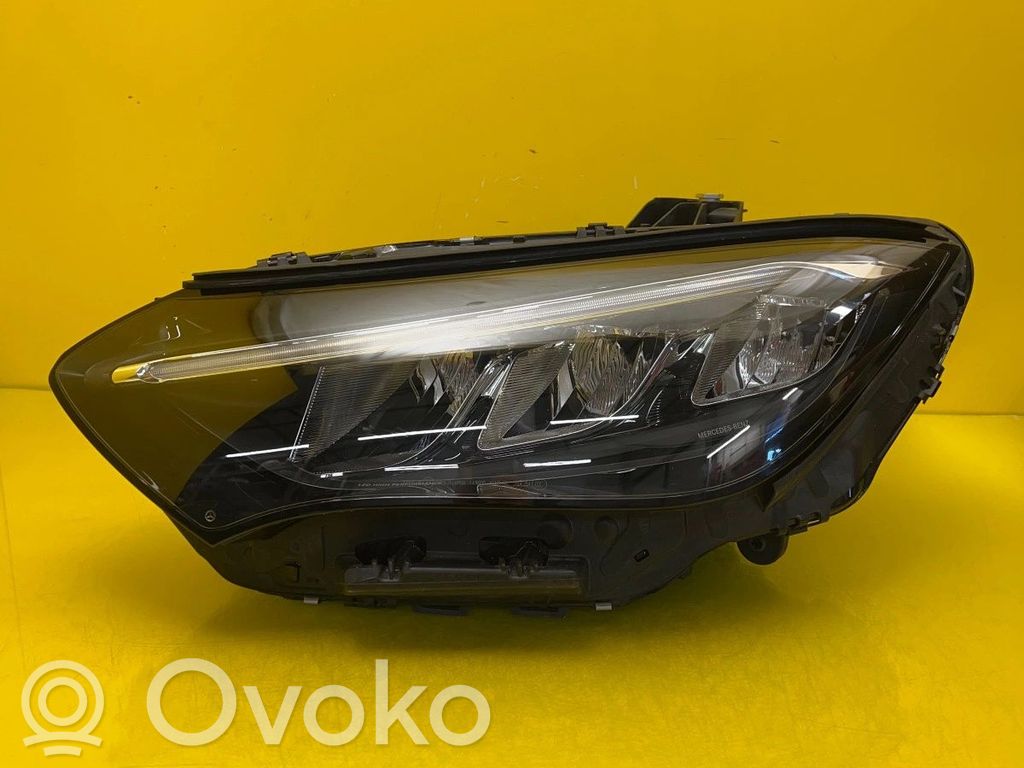 Mercedes-Benz EQE v295 Lampa przednia 