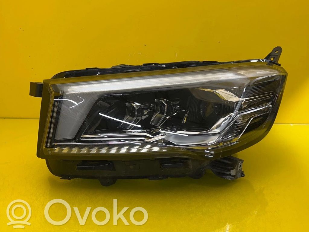 Maxus e-Deliver 3 Headlight/headlamp 