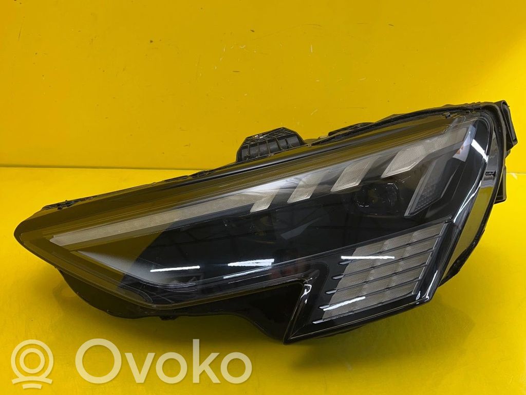 Audi A3 8Y Phare frontale 