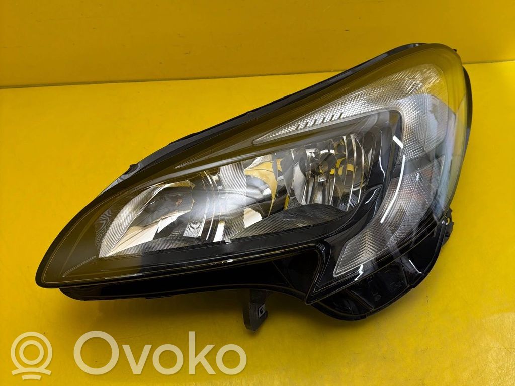 Opel Corsa E Phare frontale 