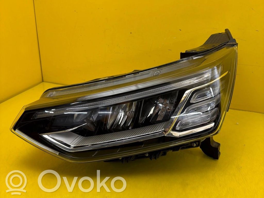 SsangYong Korando Headlight/headlamp 