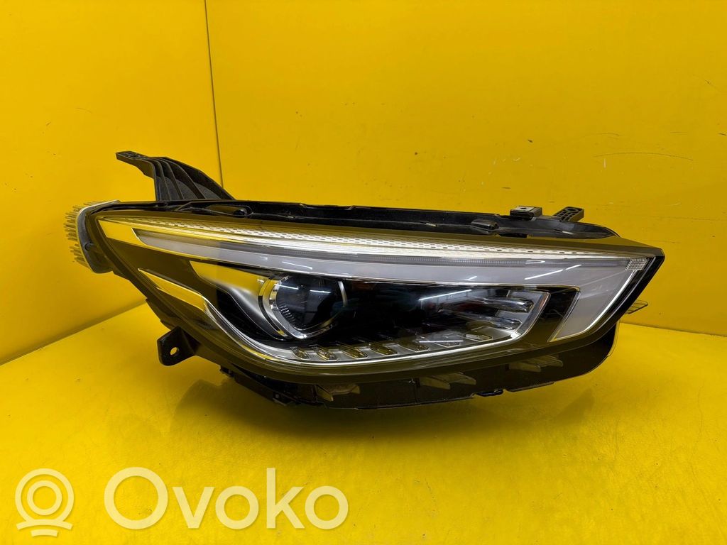 MG ZS Phare frontale 