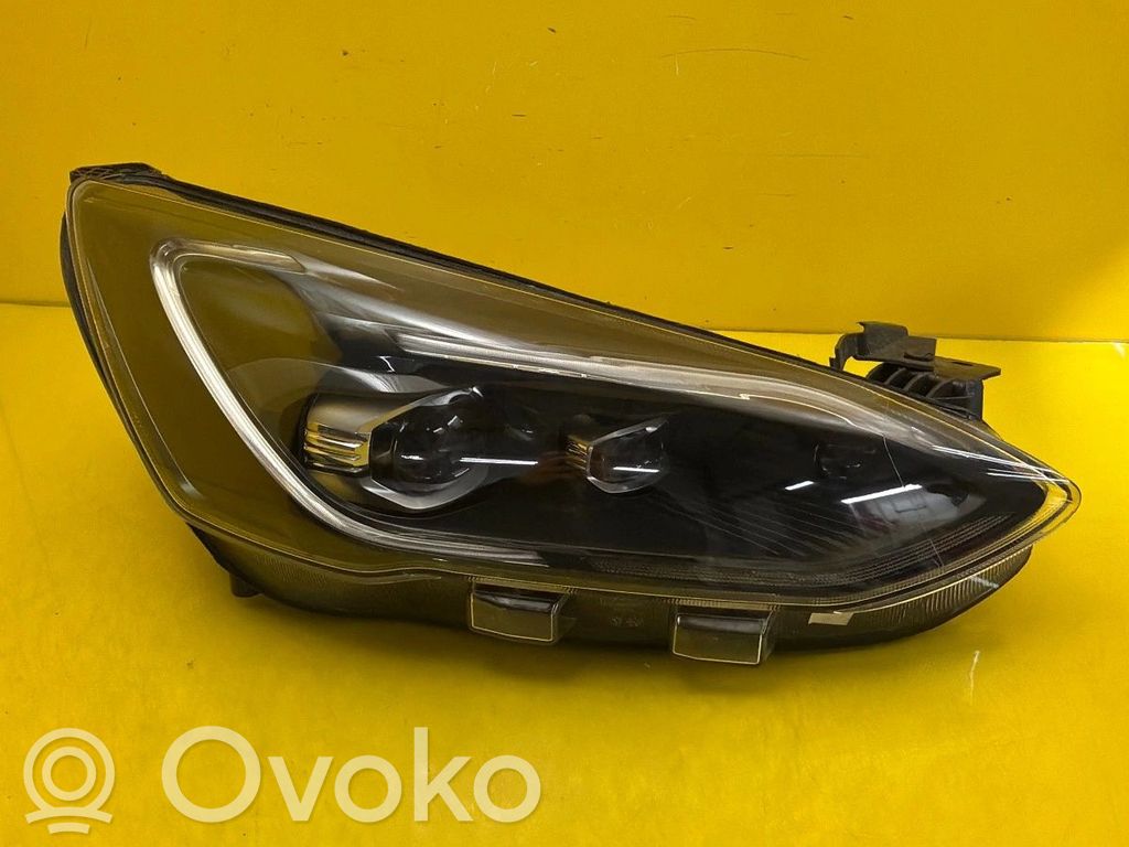 Ford Focus Scheinwerfer 
