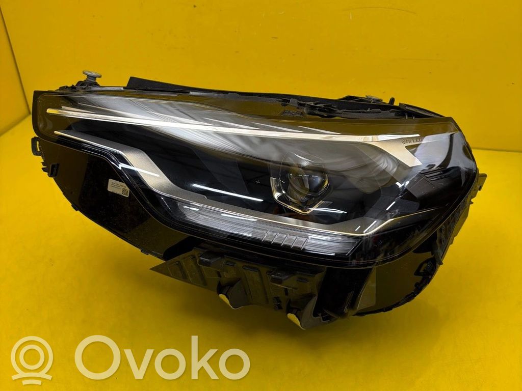 BMW 2 G42 Lampa przednia 
