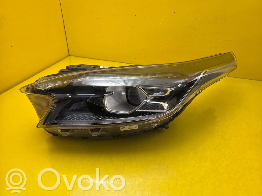 KIA Xceed Headlight/headlamp 