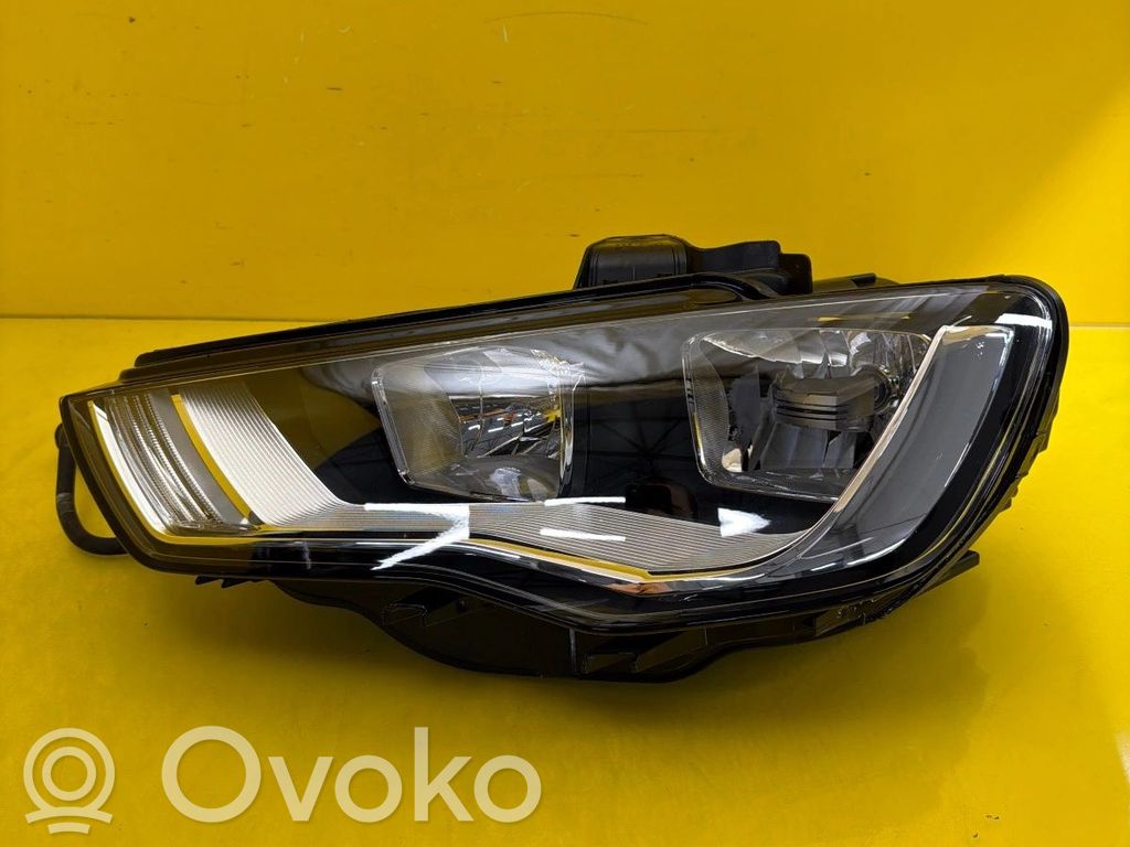 Audi A3 S3 8V Headlight/headlamp 
