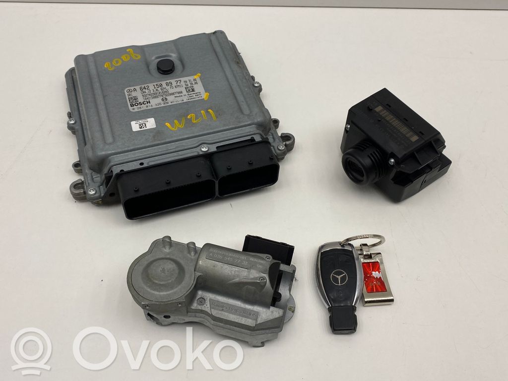 Mercedes-Benz E W211 Engine ECU kit and lock set 