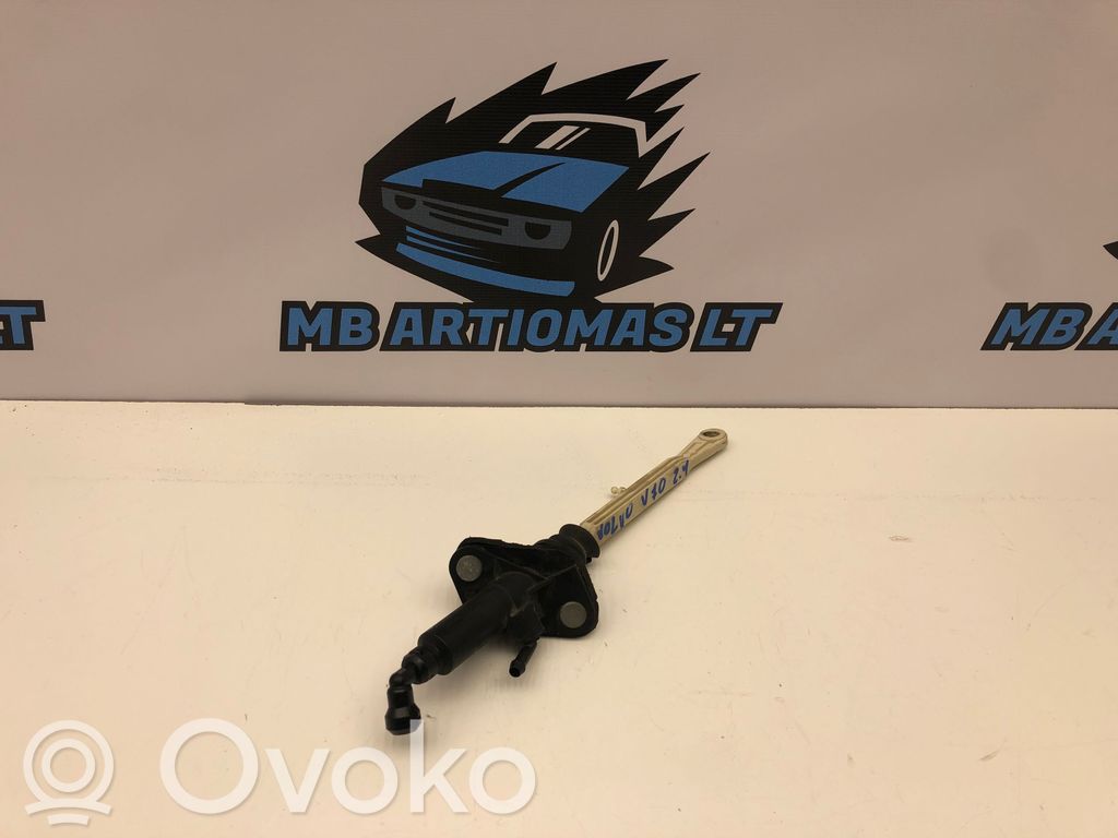 Volvo V70 Cilindro maestro de embrague 