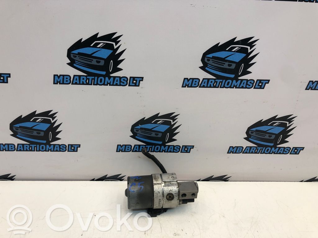 Avattavan katon hydraulipumppu   8E0614175F