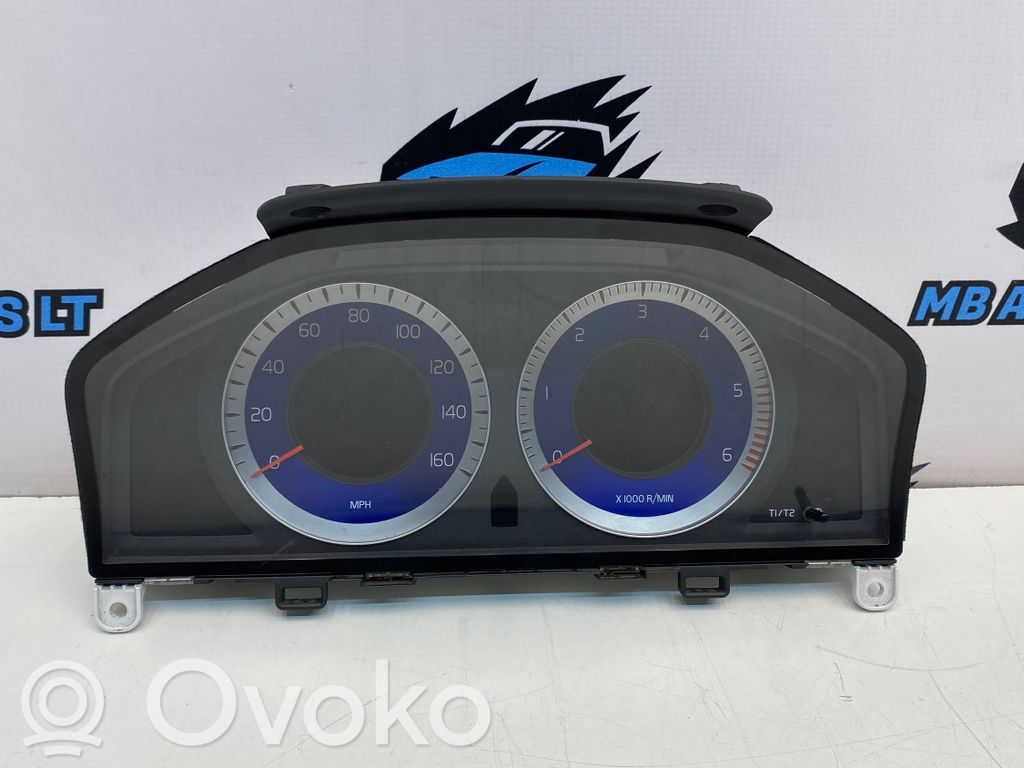 Volvo V70 Licznik / Prędkościomierz 