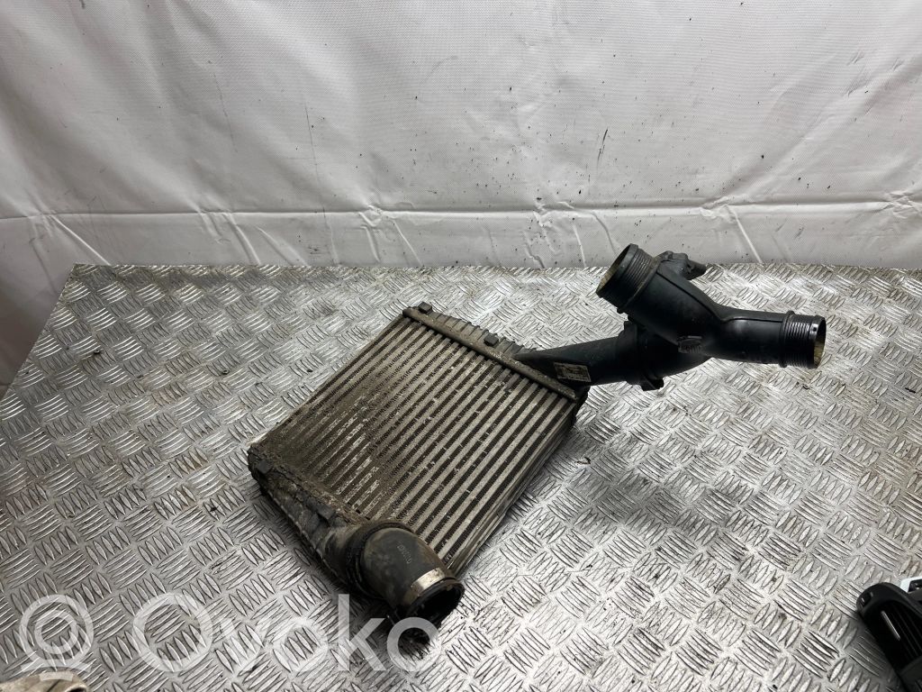 Audi Q7 4L Intercooler radiator 