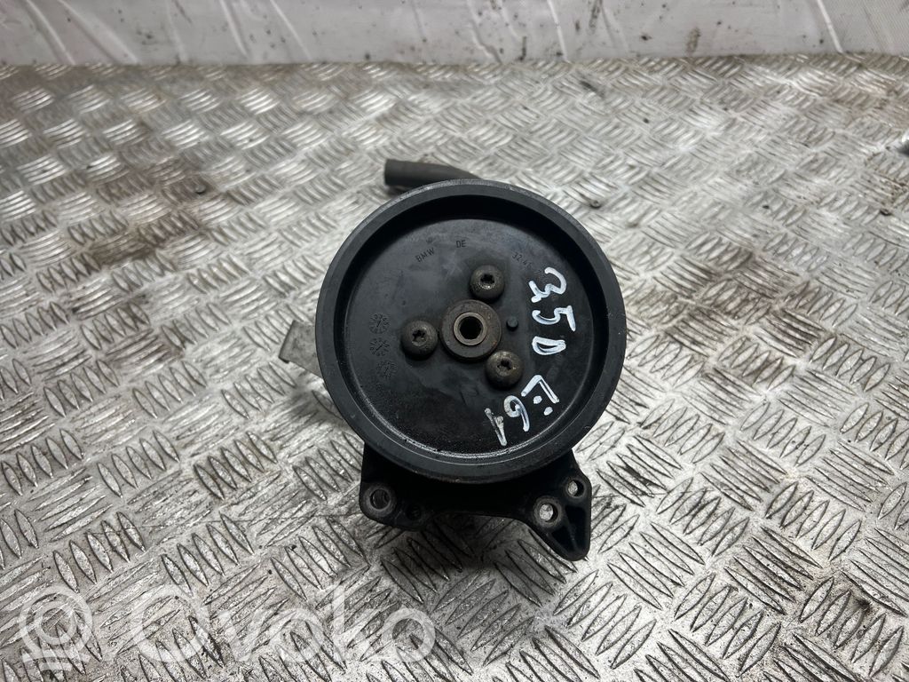 BMW 5 E60 E61 Power steering pump 
