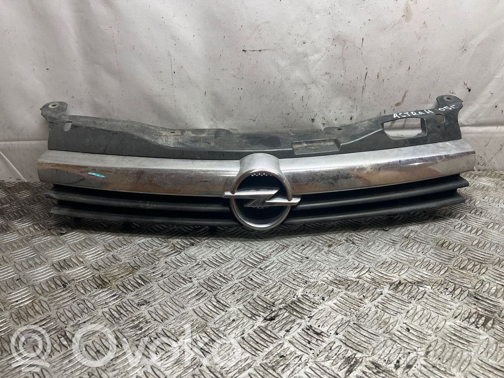 Opel Astra H Griglia anteriore 
