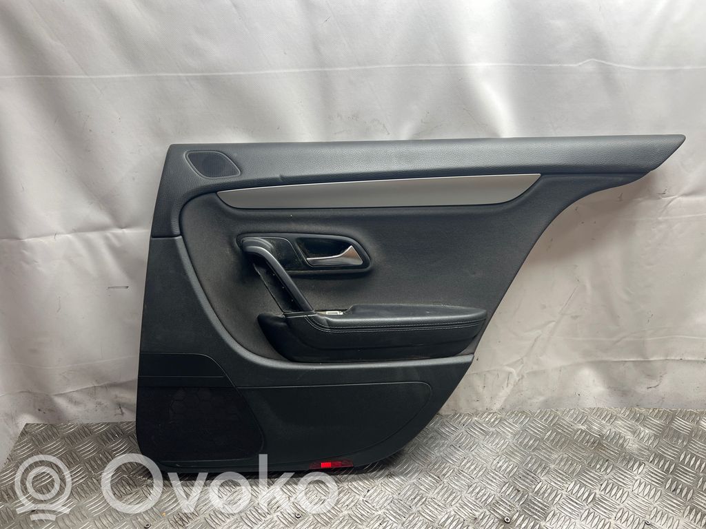 Volkswagen PASSAT CC Boczki / Poszycie drzwi tylnych 