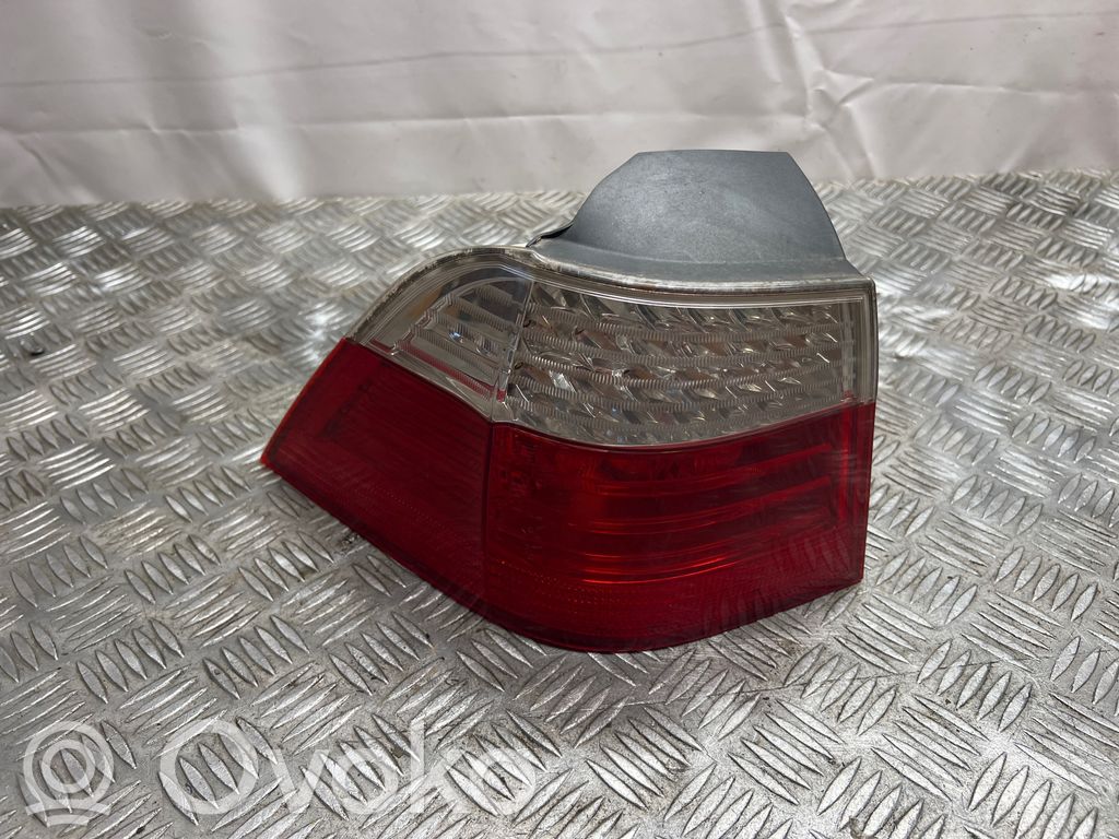 Rear/tail lights   7177693,23072007,2VA00942601