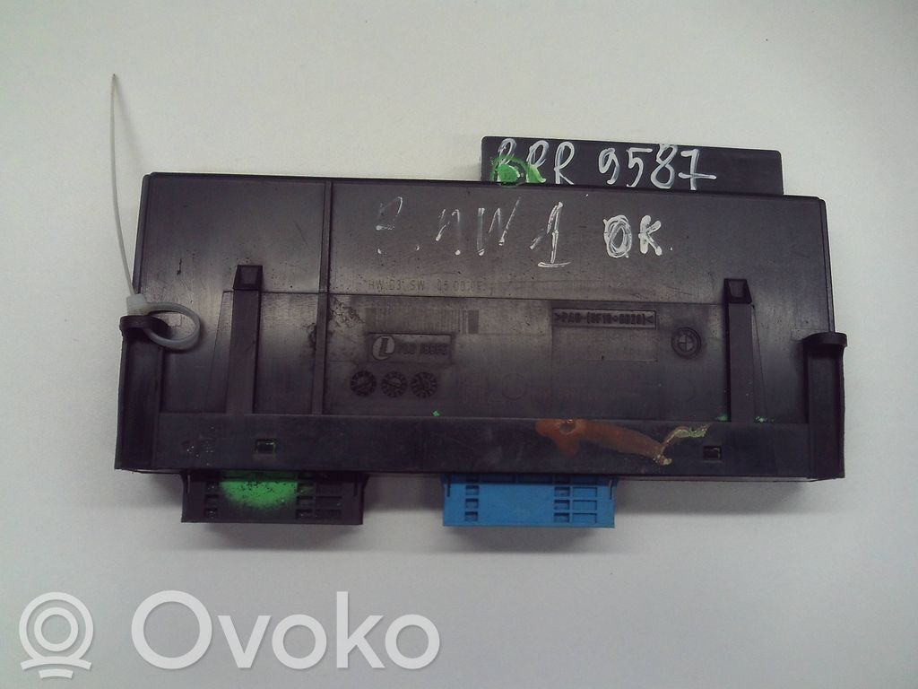 BMW X3 E83 Durvju vadības bloks 