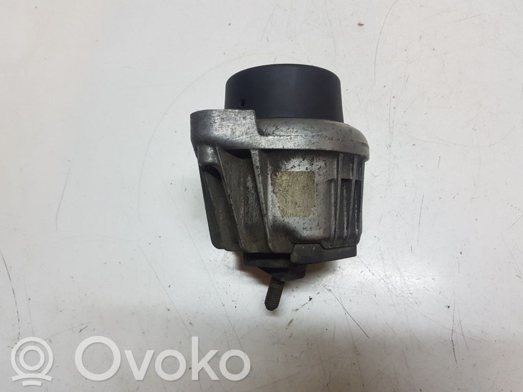 Engine mount bracket   13981112
