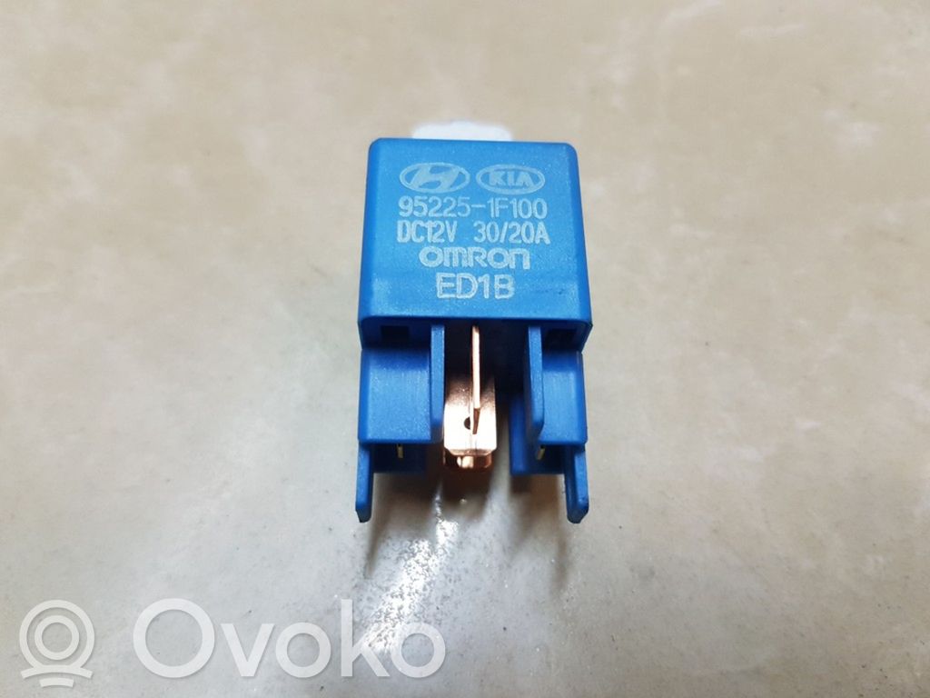 Sonstige Relais   952251F100