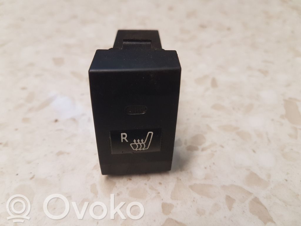 KIA Sorento Seat heating switch 