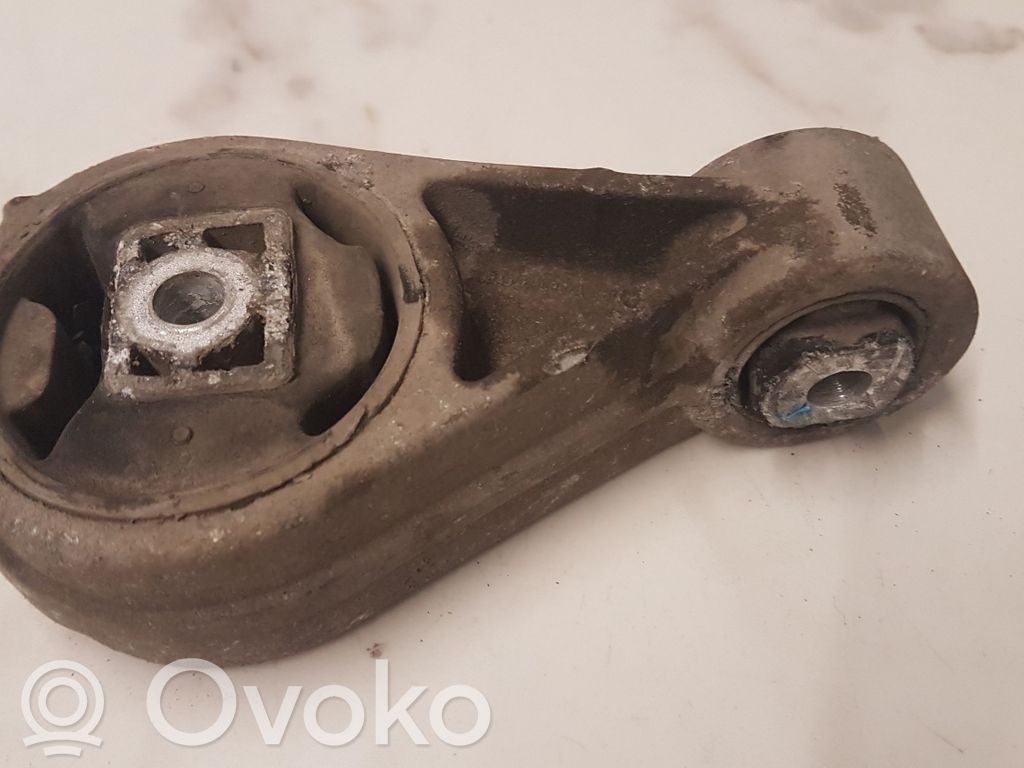 Ford Focus Gearbox mount 