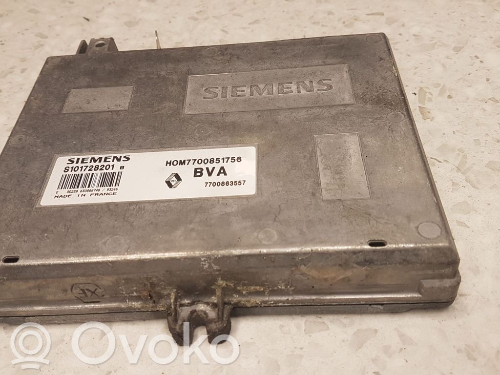 Renault 19 Calculateur moteur ECU 