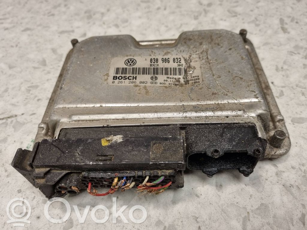 Engine control unit/module   030906032,0261206002,0261206002