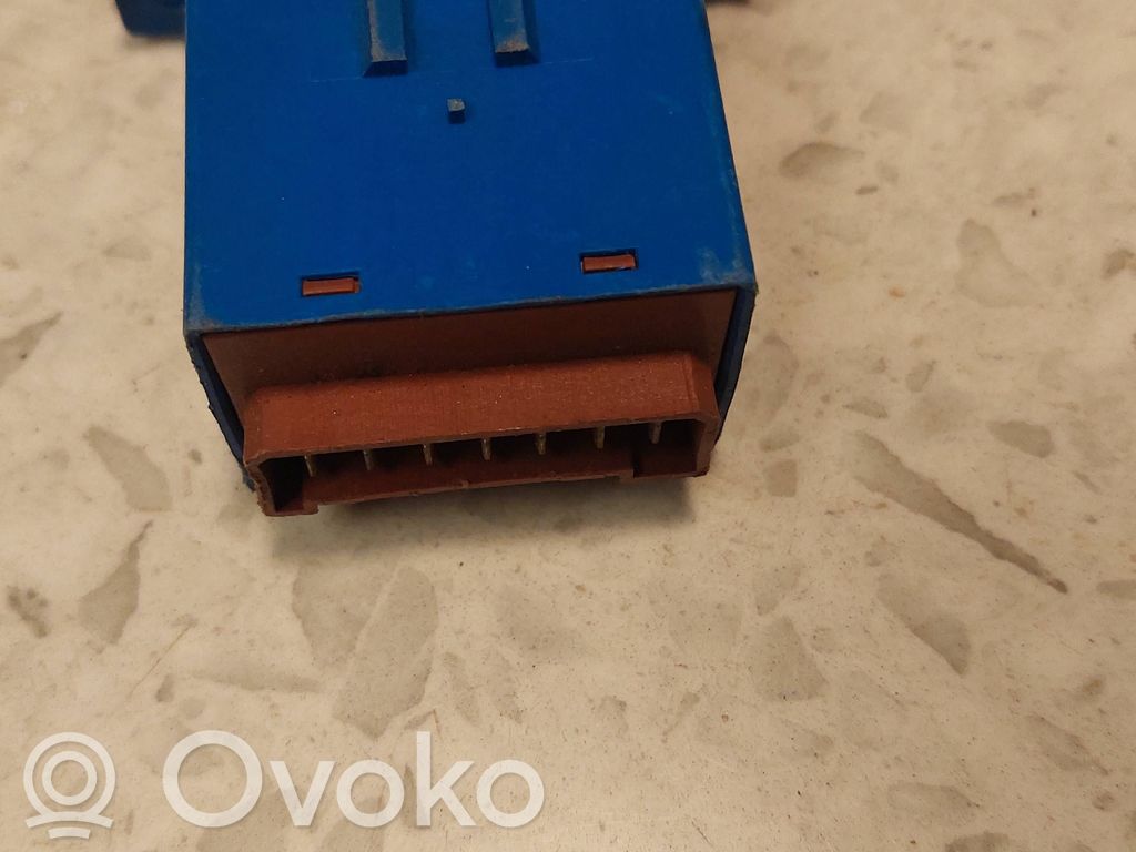 Other control units/modules   02495