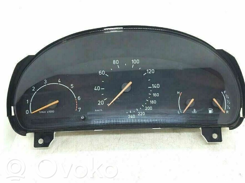 Saab 9-5 Speedometer (instrument cluster) 