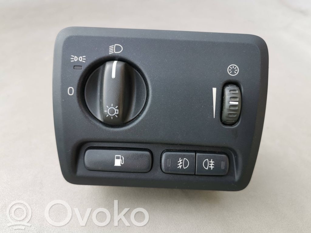Light switch   30739316,ML434200227,06W44E02