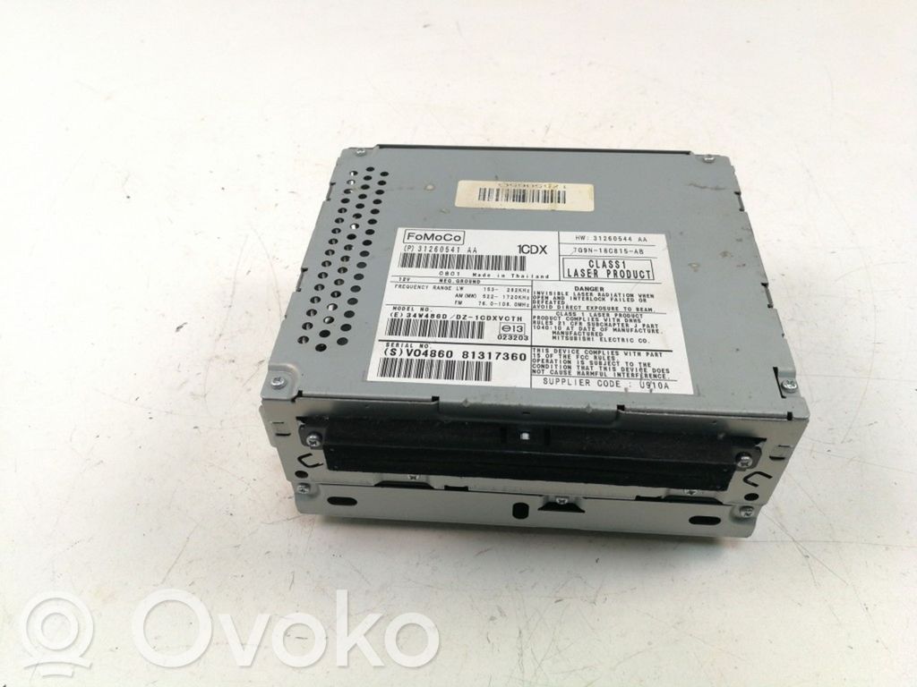 Volvo V70 Radio/CD/DVD/GPS head unit 