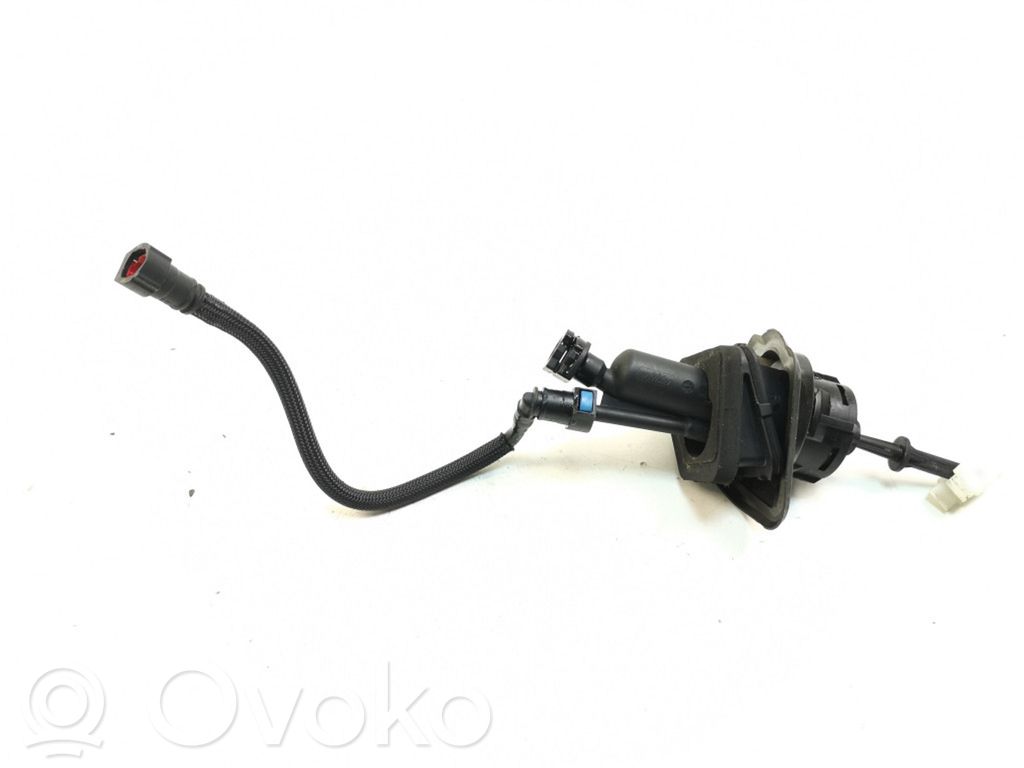 Mazda 3 II Kytkimen pääsylinteri 