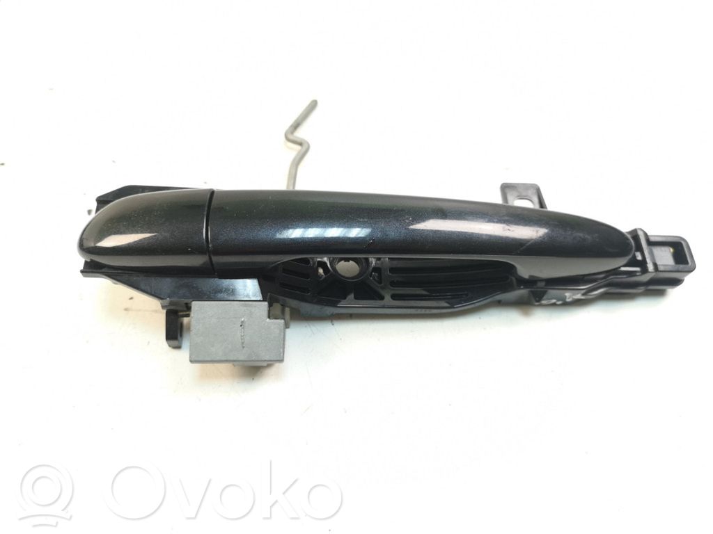 Manecilla externa puerta trasera   R8376