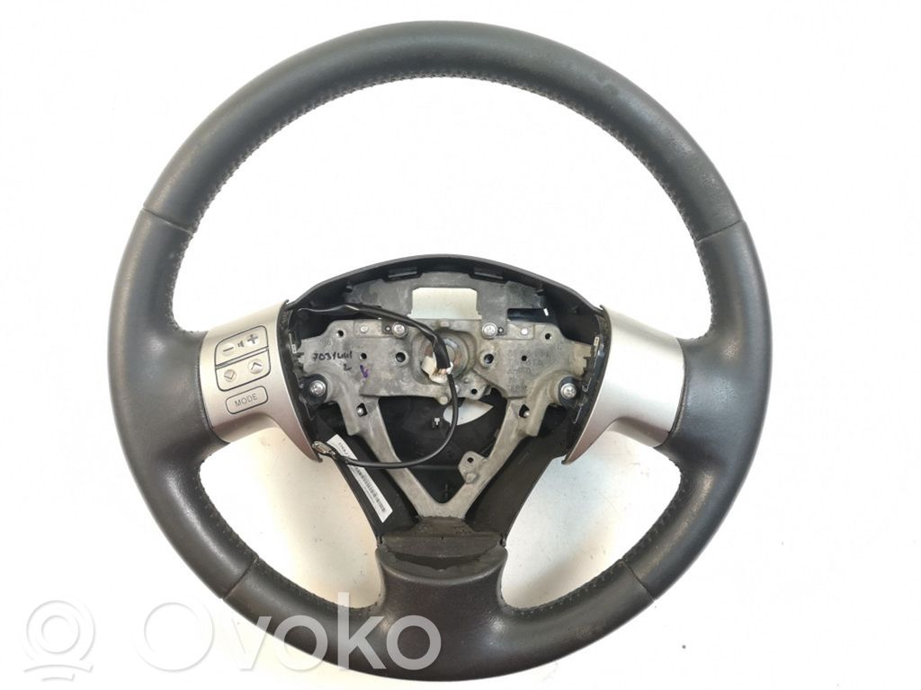 Toyota Auris 150 Ohjauspyörä 