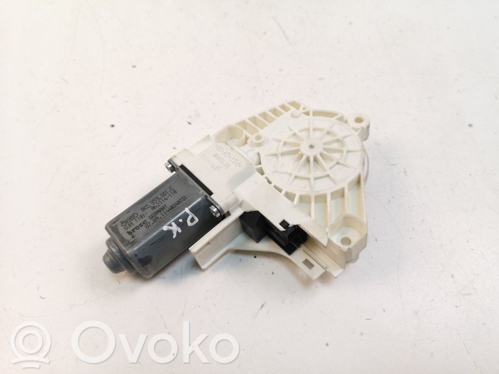 Audi A1 Etuoven ikkunan nostomoottori 