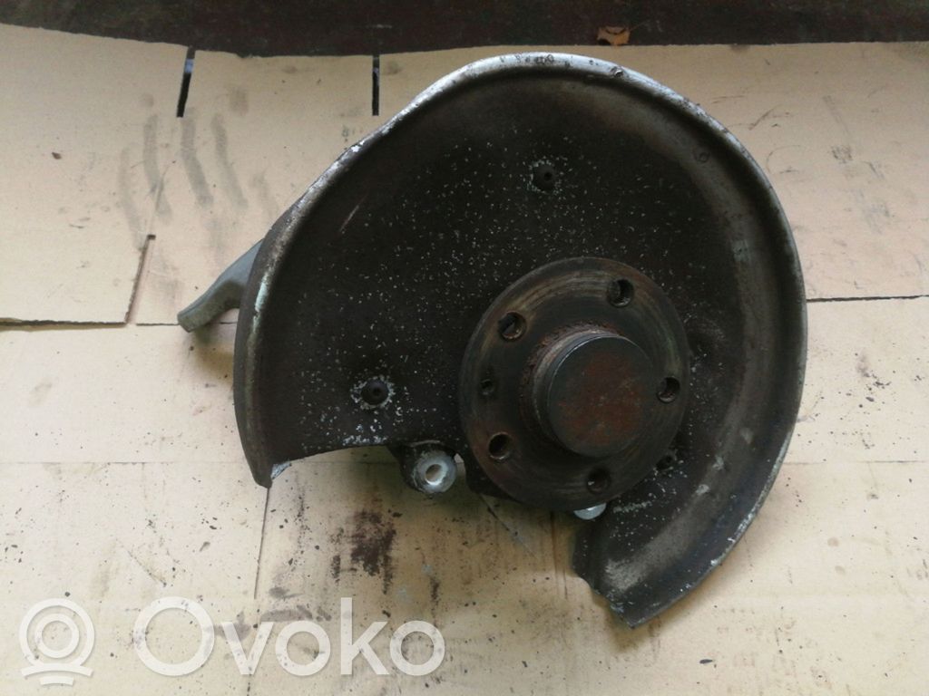 Cubo de rueda trasera   8K0505486AB