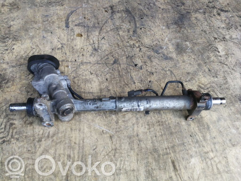 Audi A1 Vairo kolonėlė 