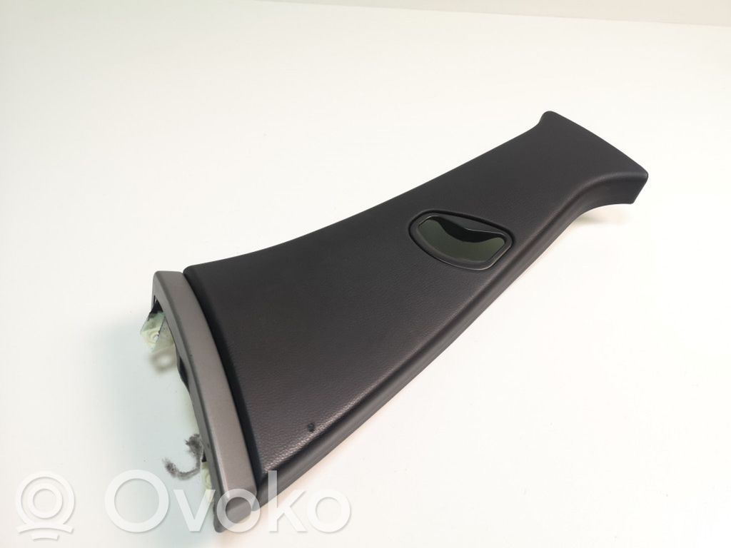 BMW 7 E65 E66 Pilar (B) (superior) 
