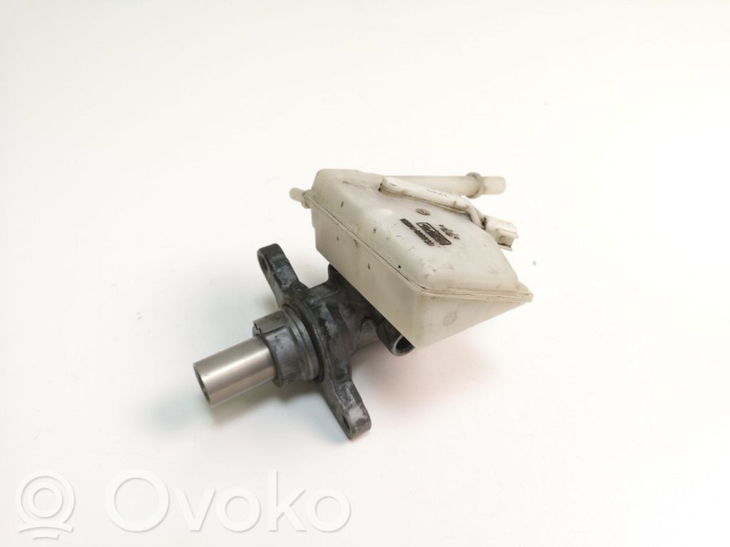 Ford Grand C-MAX Master brake cylinder 