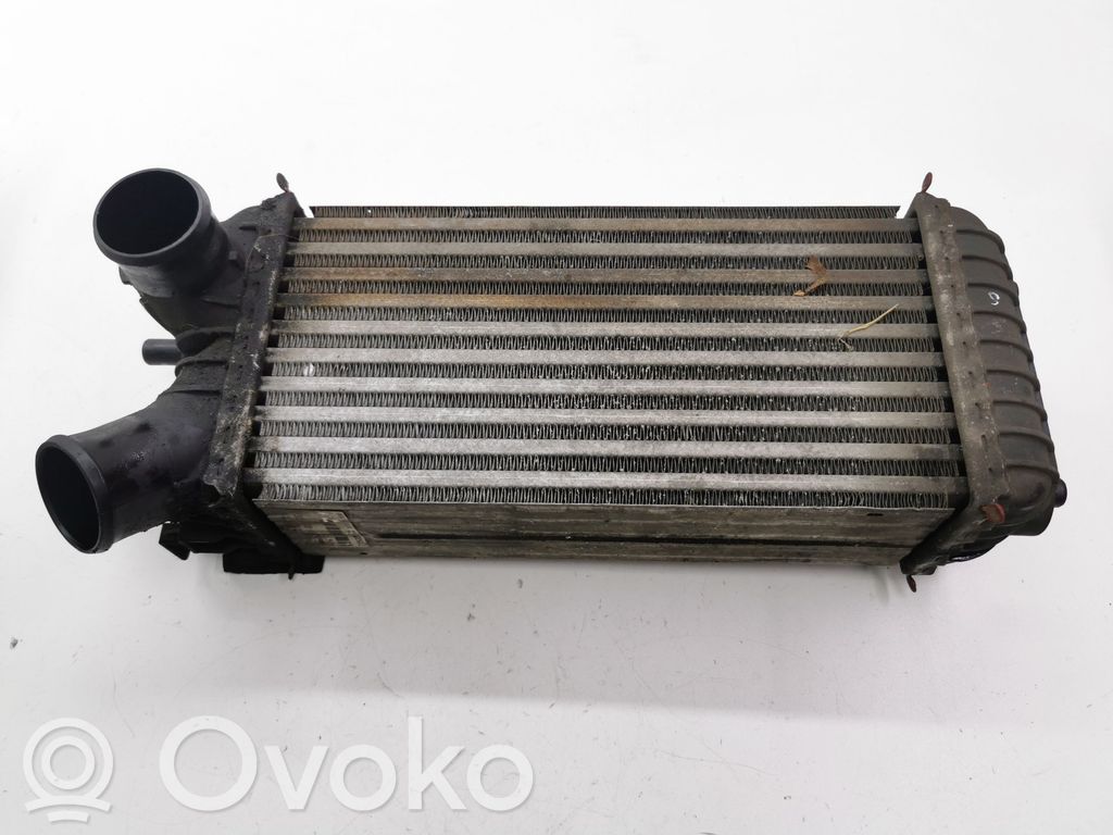 Ford Grand C-MAX Interkūlerio radiatorius 